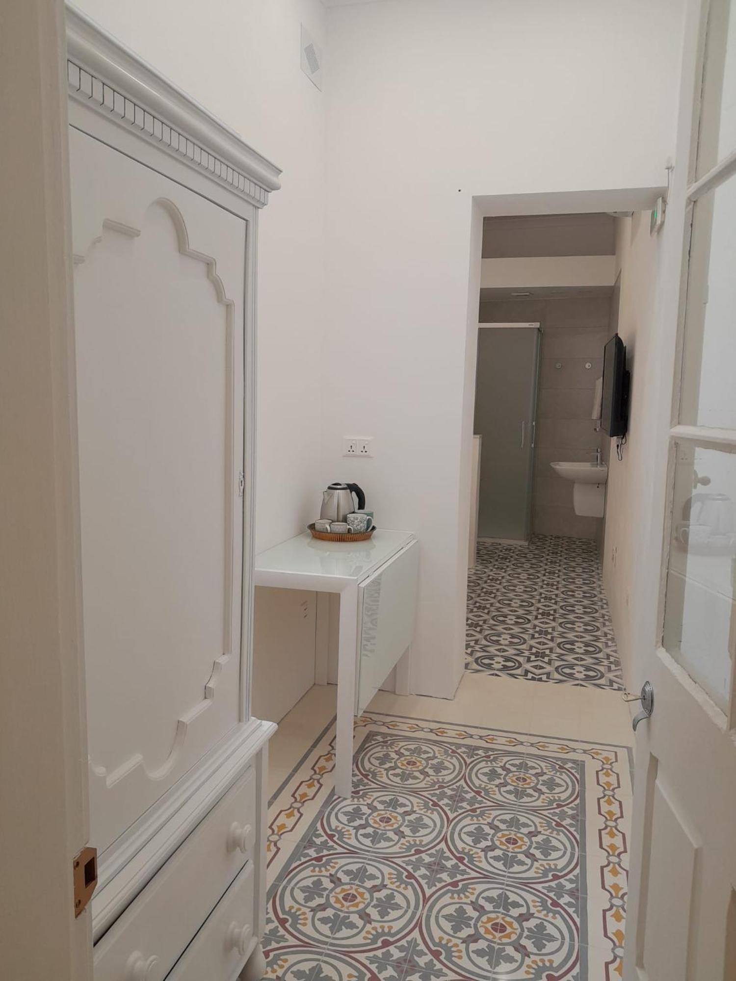 Charming Town House In Cospicua, Valperga